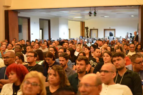 Cultos e celebrações · Registro 70