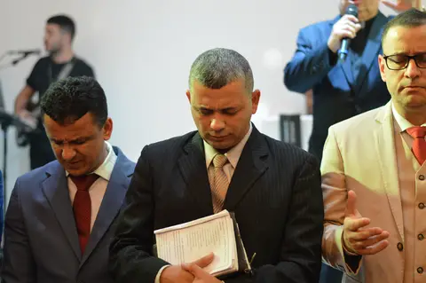 Cultos e celebrações · Registro 272