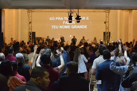 Cultos e celebrações · Registro 104