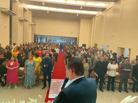 Cultos e celebrações · Registro 243