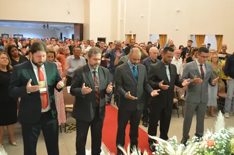 Cultos e celebrações · Registro 76